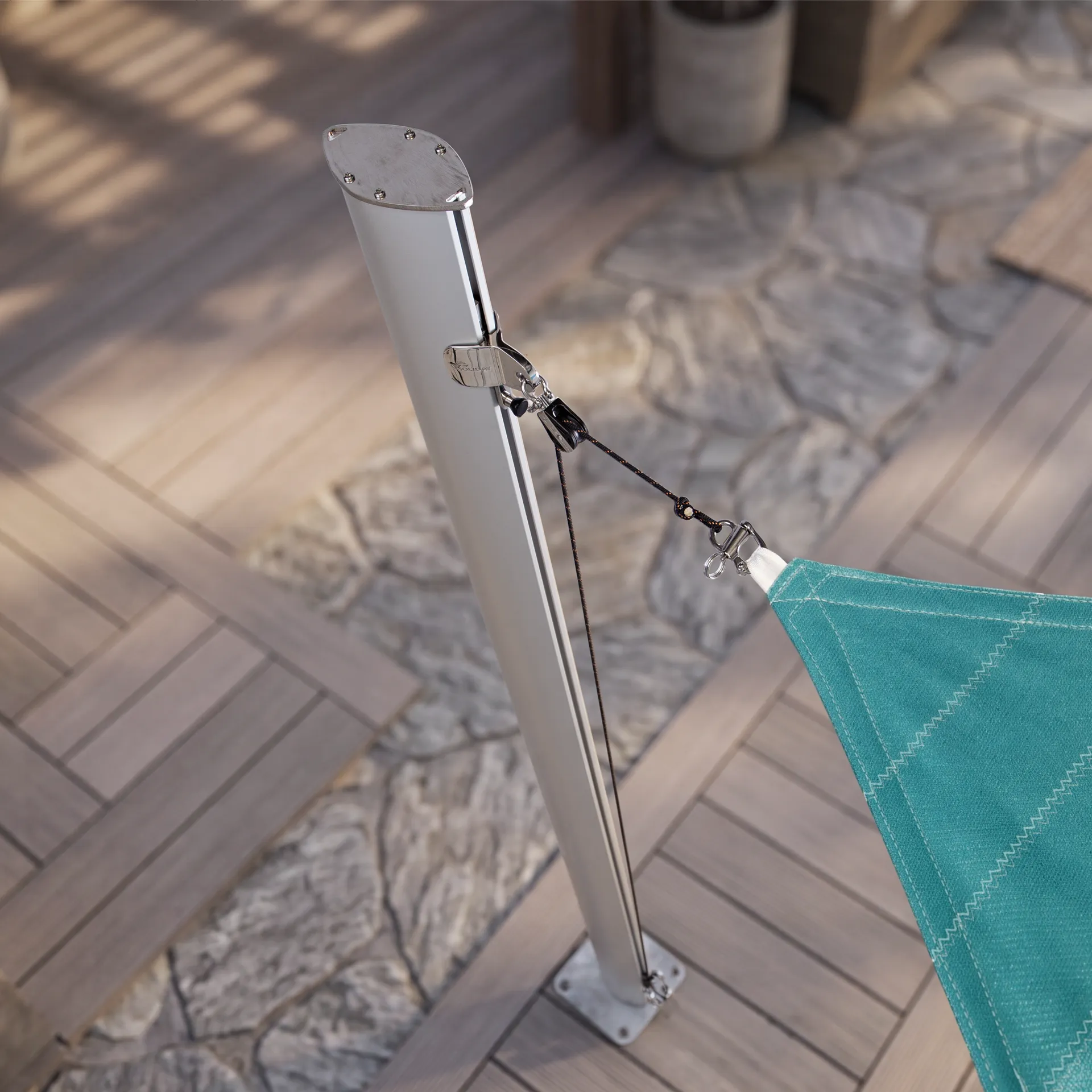 Solidpole_Soliday_1920x1920_18