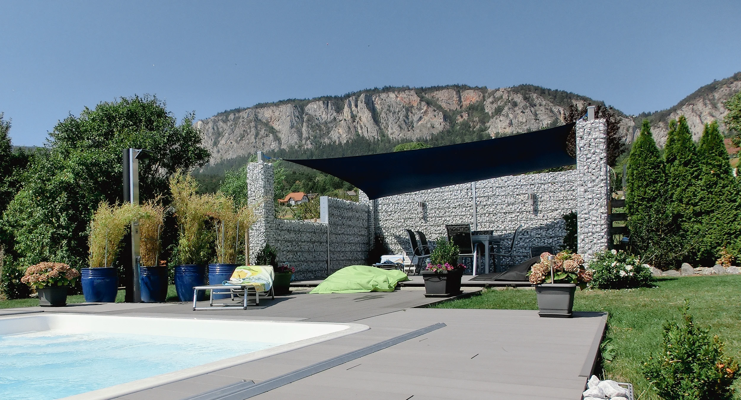 Starre_Sonnensegel_2500x1350_1 Starre_Sonnensegel_2500x1350_1